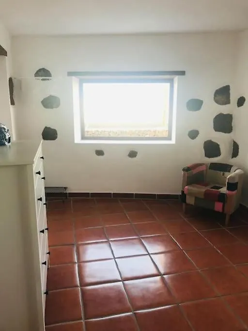 Coqueto Apartamento En El Cuchillo Tinajo Apartment